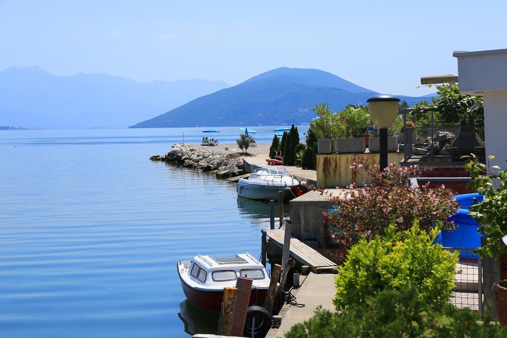 Apartments Riverside Herceg Novi Eksteriør billede