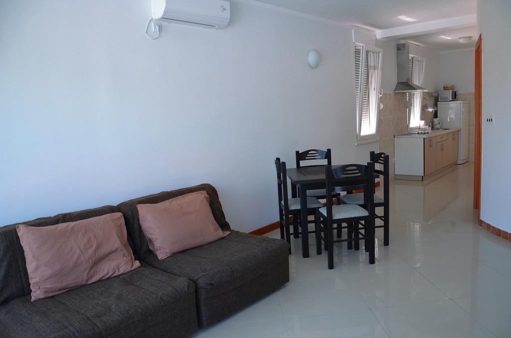 Apartments Riverside Herceg Novi Værelse billede