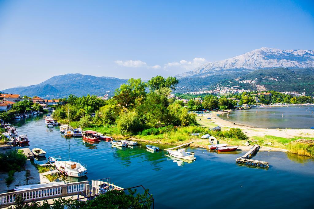 Apartments Riverside Herceg Novi Eksteriør billede