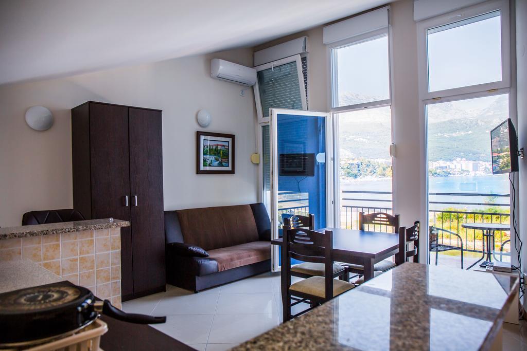 Apartments Riverside Herceg Novi Eksteriør billede